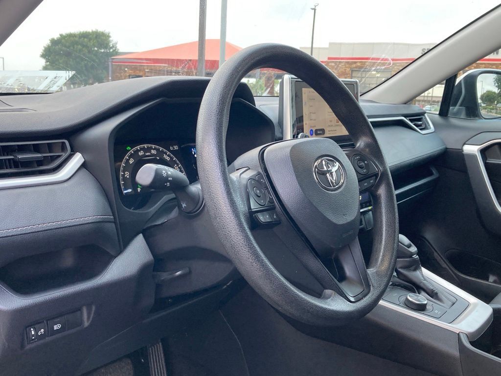 2025 Toyota RAV4 Hybrid XLE San Antonio TX