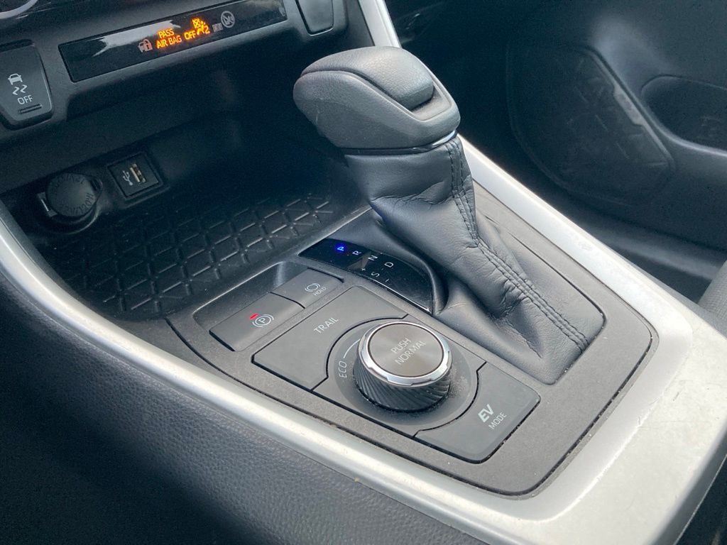 2025 Toyota RAV4 Hybrid XLE San Antonio TX