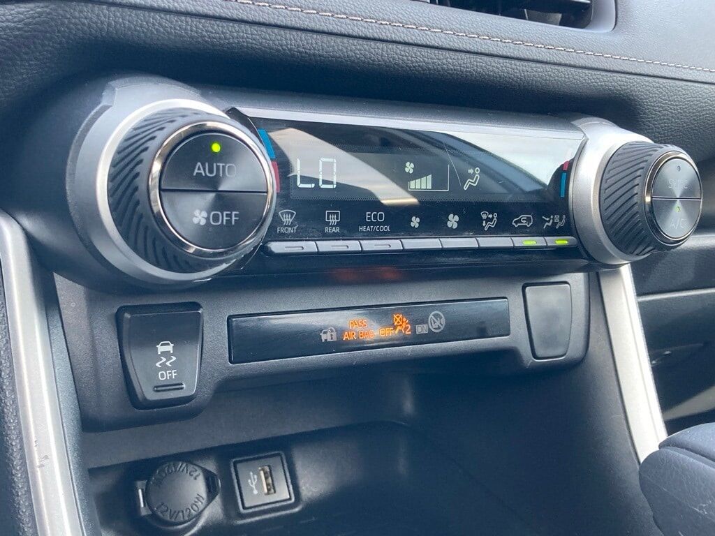 2025 Toyota RAV4 Hybrid XLE San Antonio TX