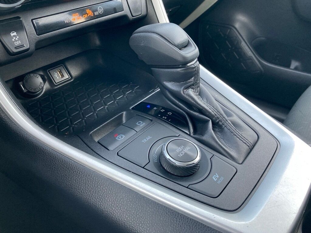 2025 Toyota RAV4 Hybrid XLE San Antonio TX