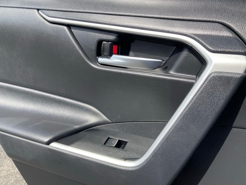 2025 Toyota RAV4 Hybrid XLE San Antonio TX