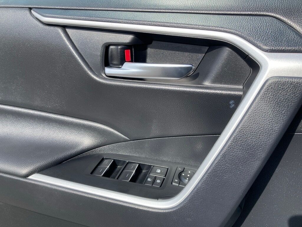 2025 Toyota RAV4 Hybrid XLE San Antonio TX