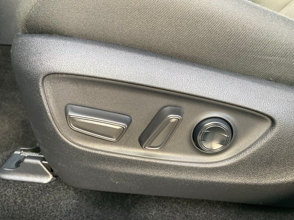 2025 Toyota RAV4 Hybrid XLE San Antonio TX