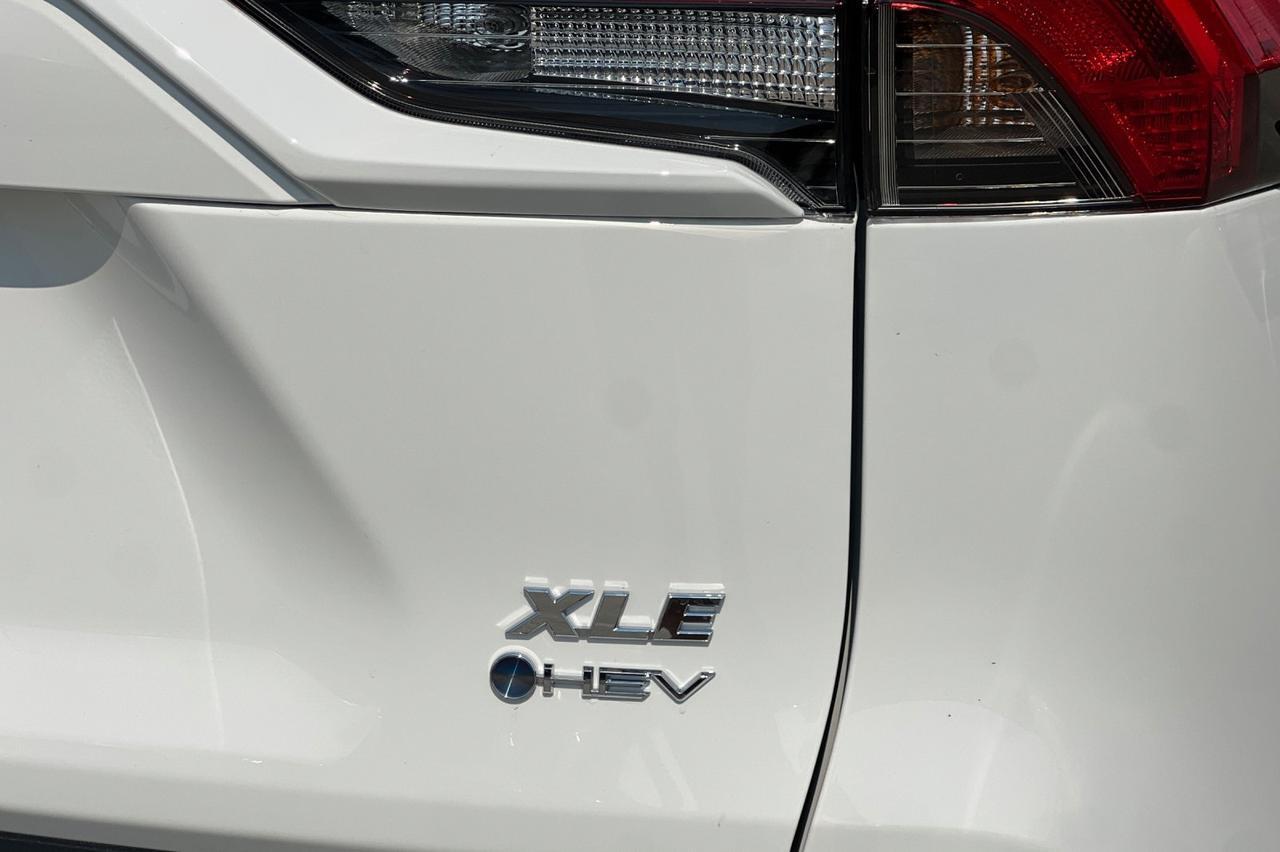 2025 Toyota RAV4 Hybrid XLE Ontario OR