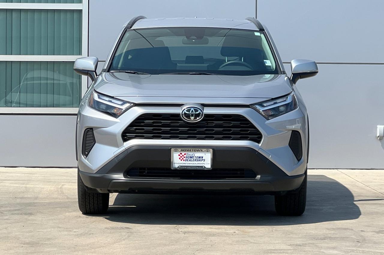 2025 Toyota RAV4 Hybrid XLE Ontario OR