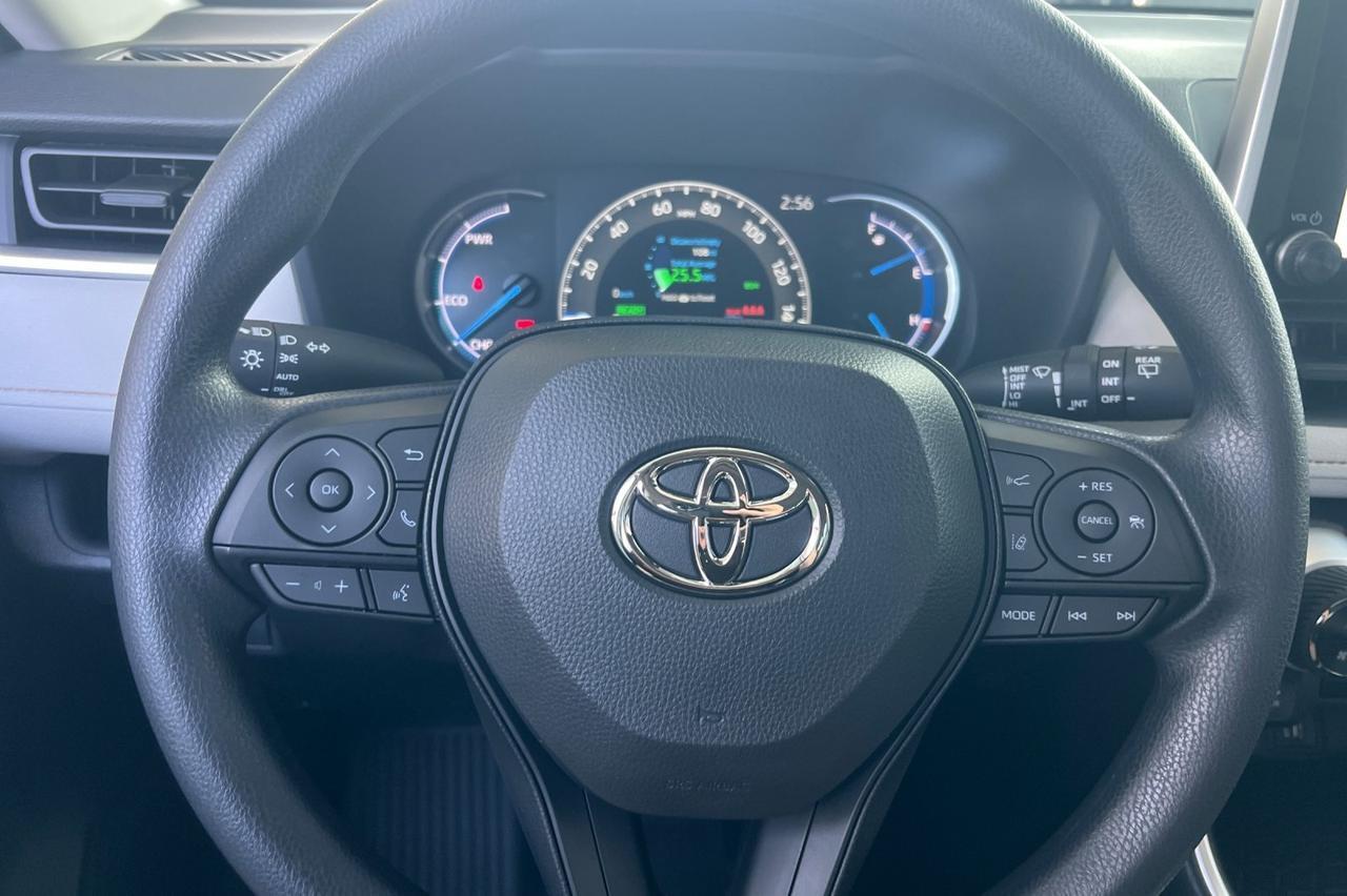 2025 Toyota RAV4 Hybrid XLE Ontario OR