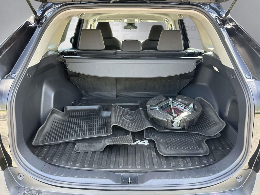 2025 Toyota RAV4 Hybrid XLE Laurel MD