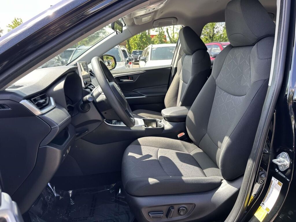 2025 Toyota RAV4 Hybrid XLE Laurel MD