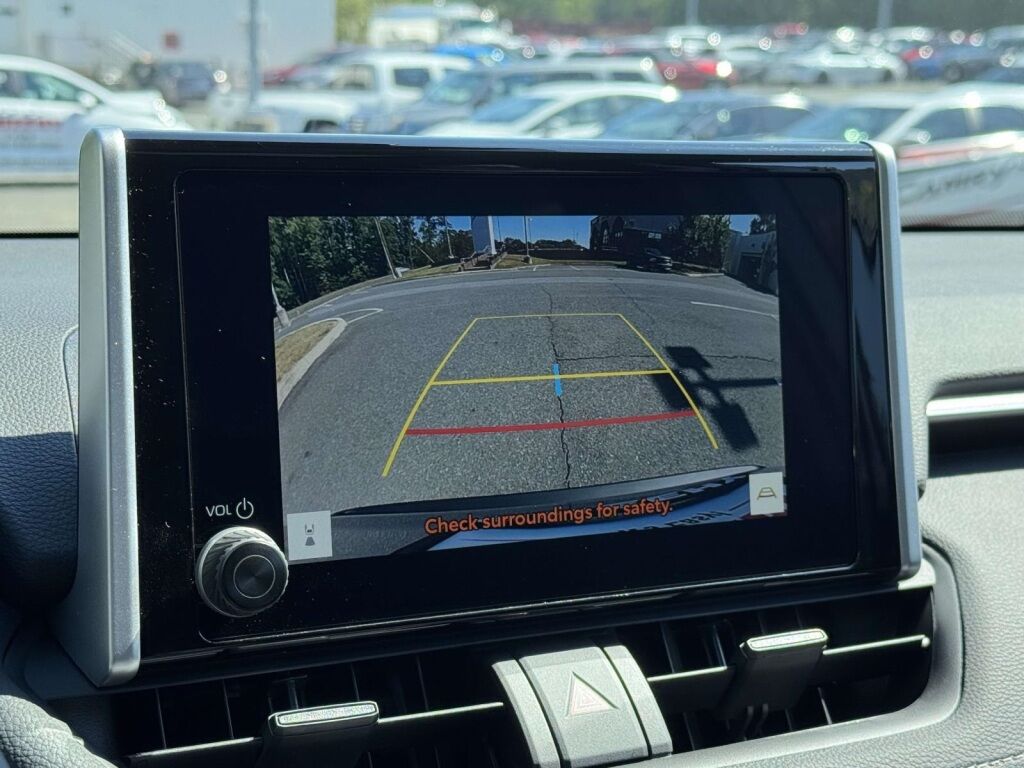2025 Toyota RAV4 Hybrid XLE Fredericksburg VA