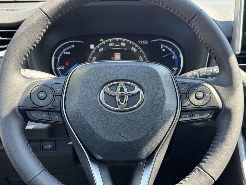 2025 Toyota RAV4 Hybrid XLE Fredericksburg VA