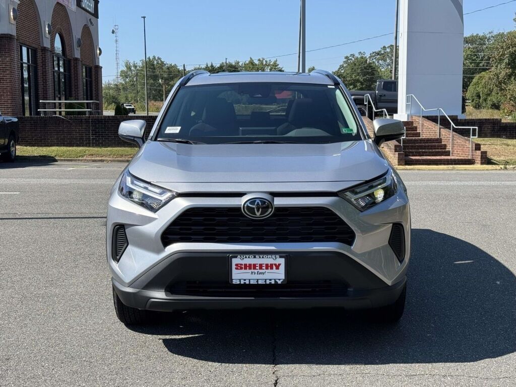 2025 Toyota RAV4 Hybrid XLE Fredericksburg VA