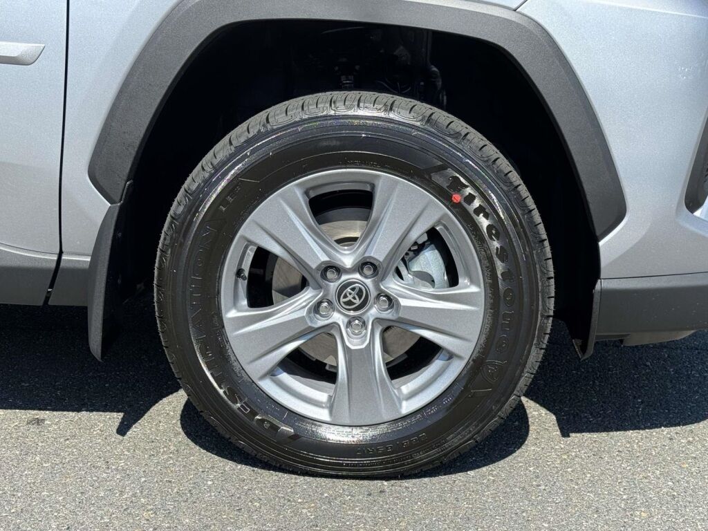 2025 Toyota RAV4 Hybrid XLE Fredericksburg VA