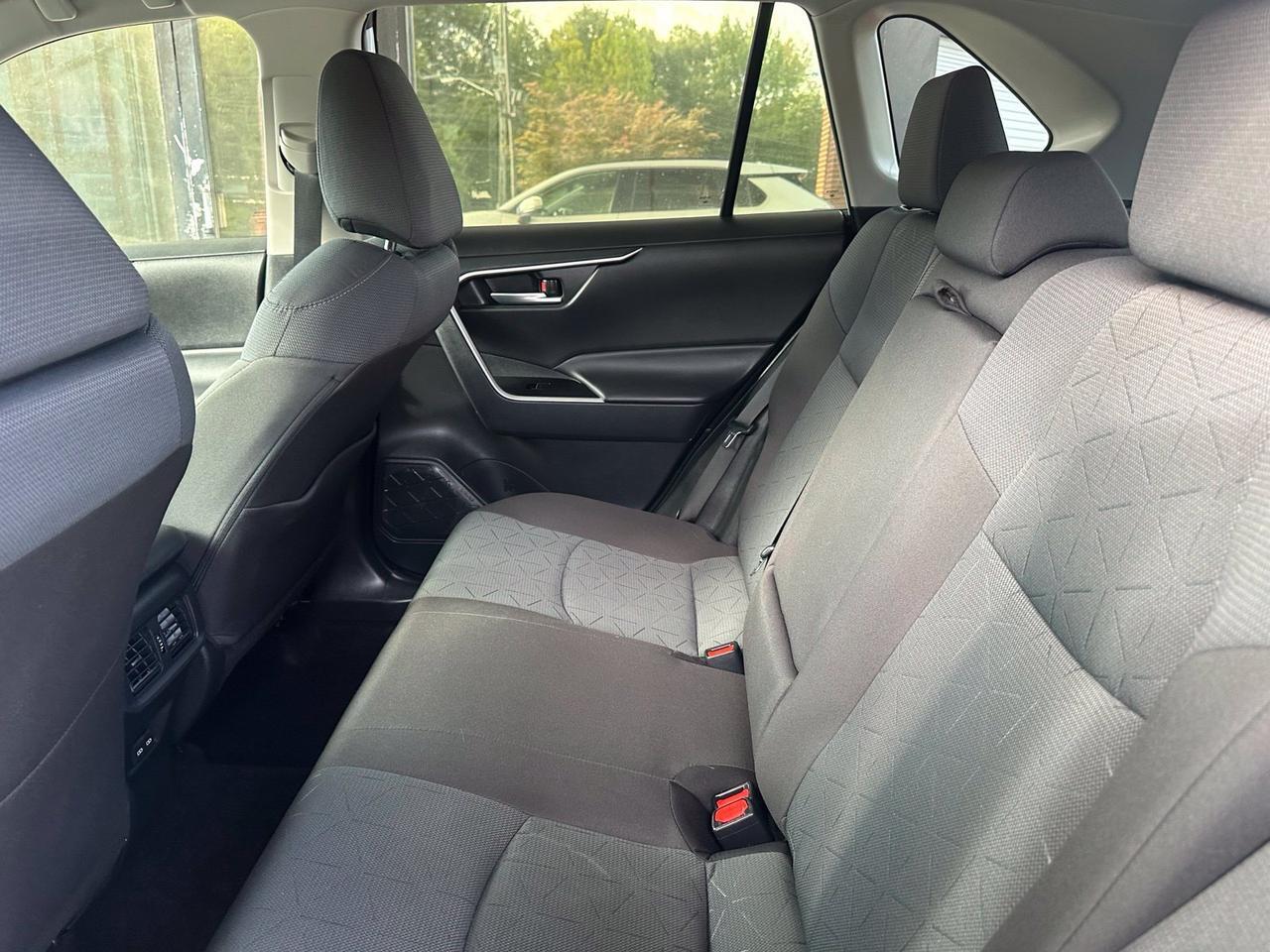 2025 Toyota RAV4 Hybrid XLE Fredericksburg VA