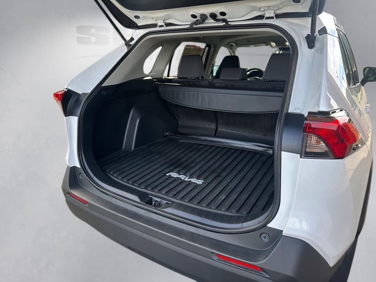 2025 Toyota RAV4 Hybrid XLE Fredericksburg VA