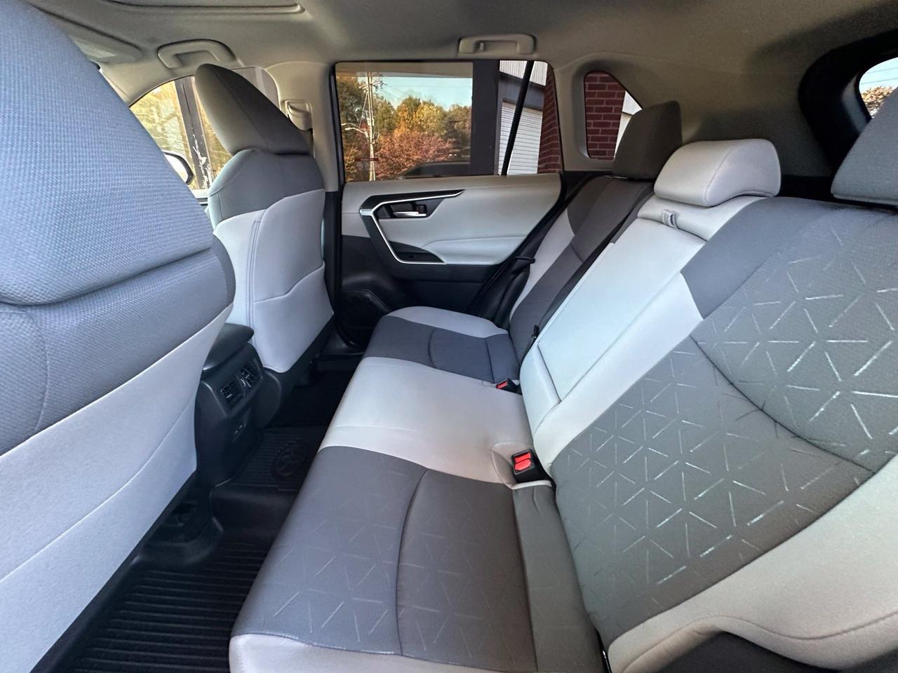 2025 Toyota RAV4 Hybrid XLE Fredericksburg VA