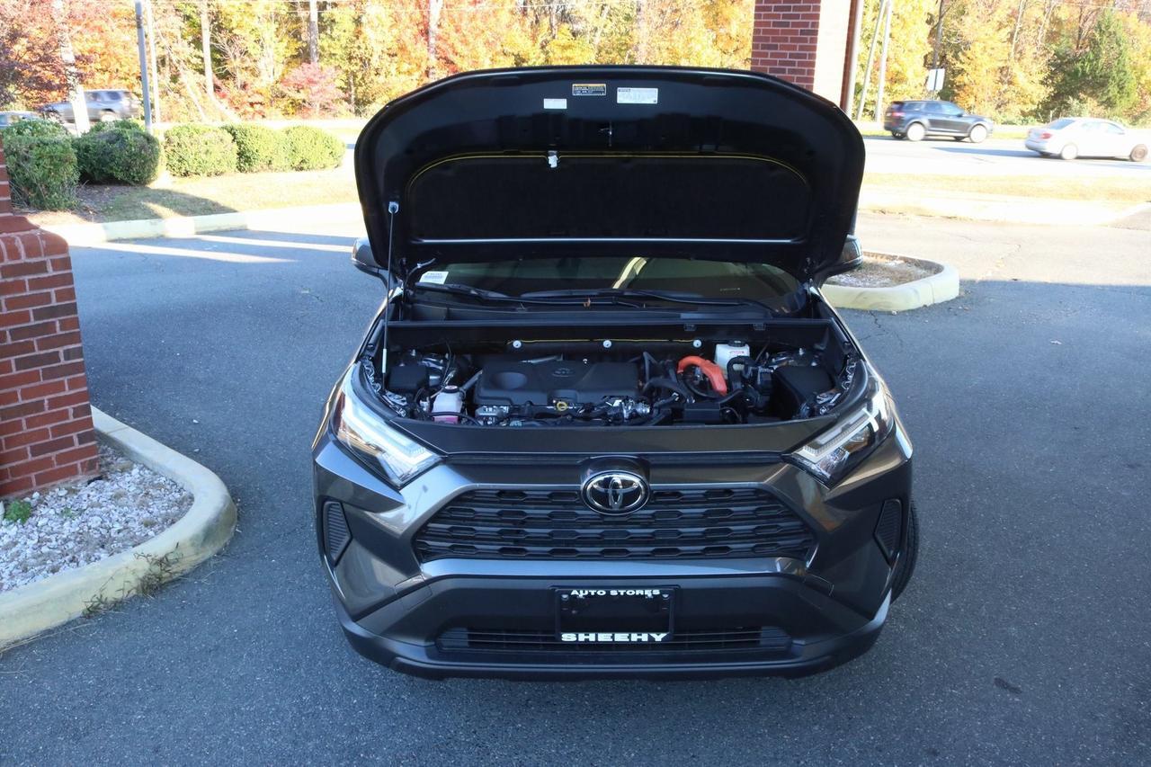 2025 Toyota RAV4 Hybrid XLE Fredericksburg VA