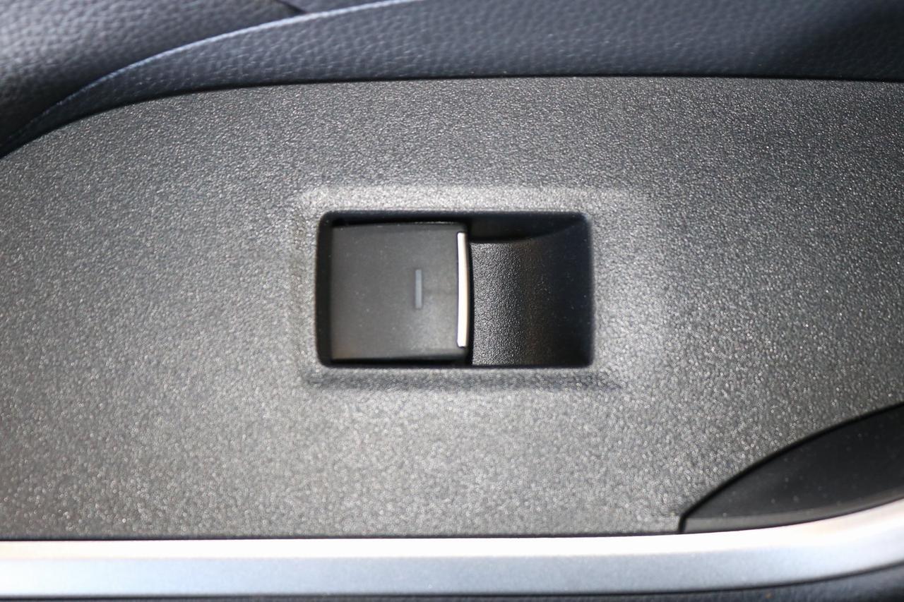 2025 Toyota RAV4 Hybrid XLE Fredericksburg VA