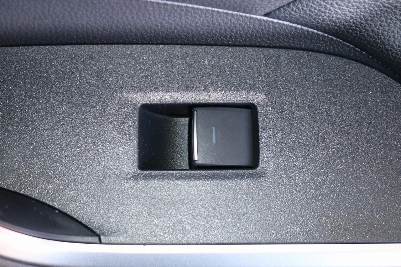 2025 Toyota RAV4 Hybrid XLE Fredericksburg VA