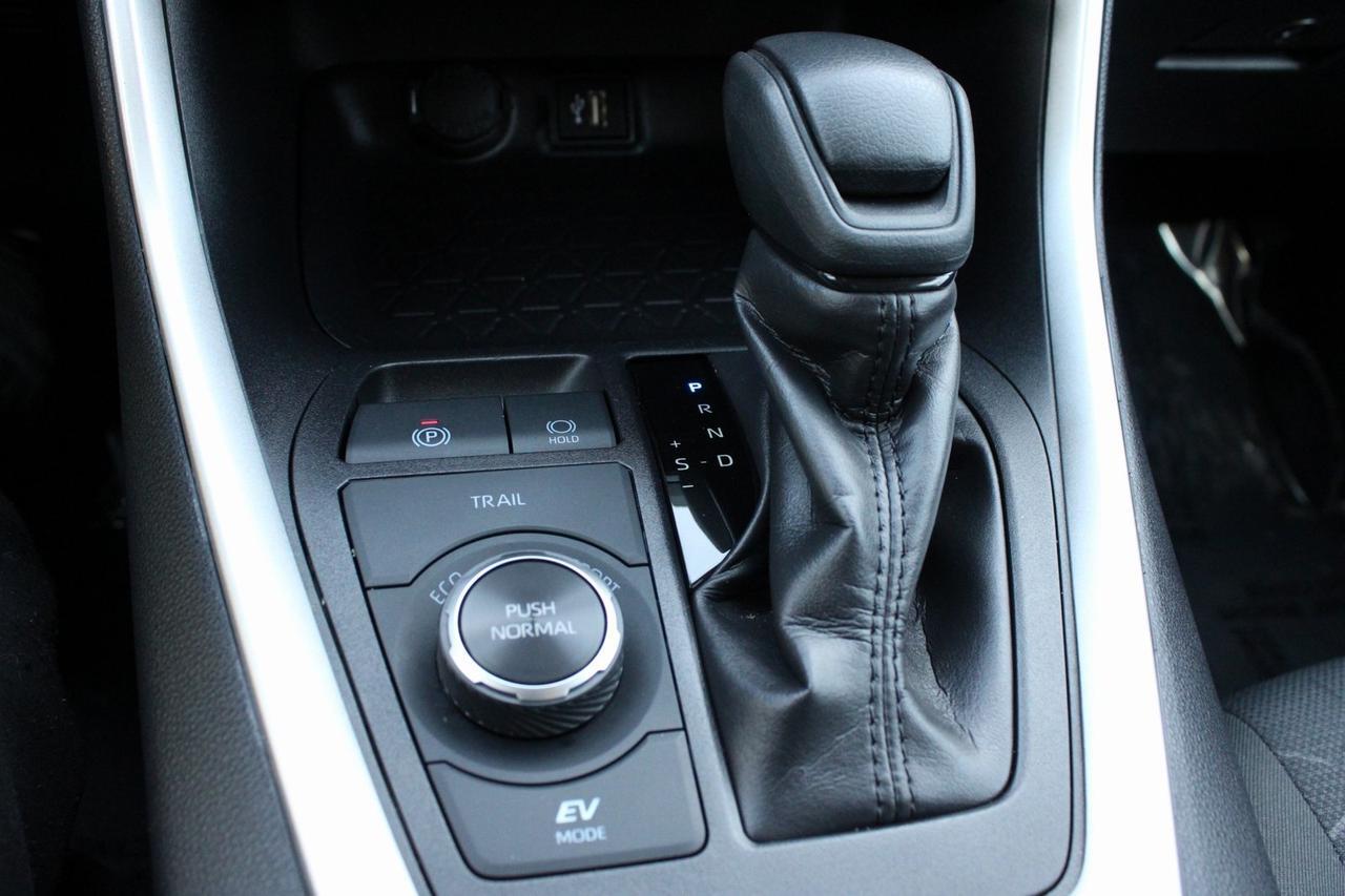 2025 Toyota RAV4 Hybrid XLE Stafford VA