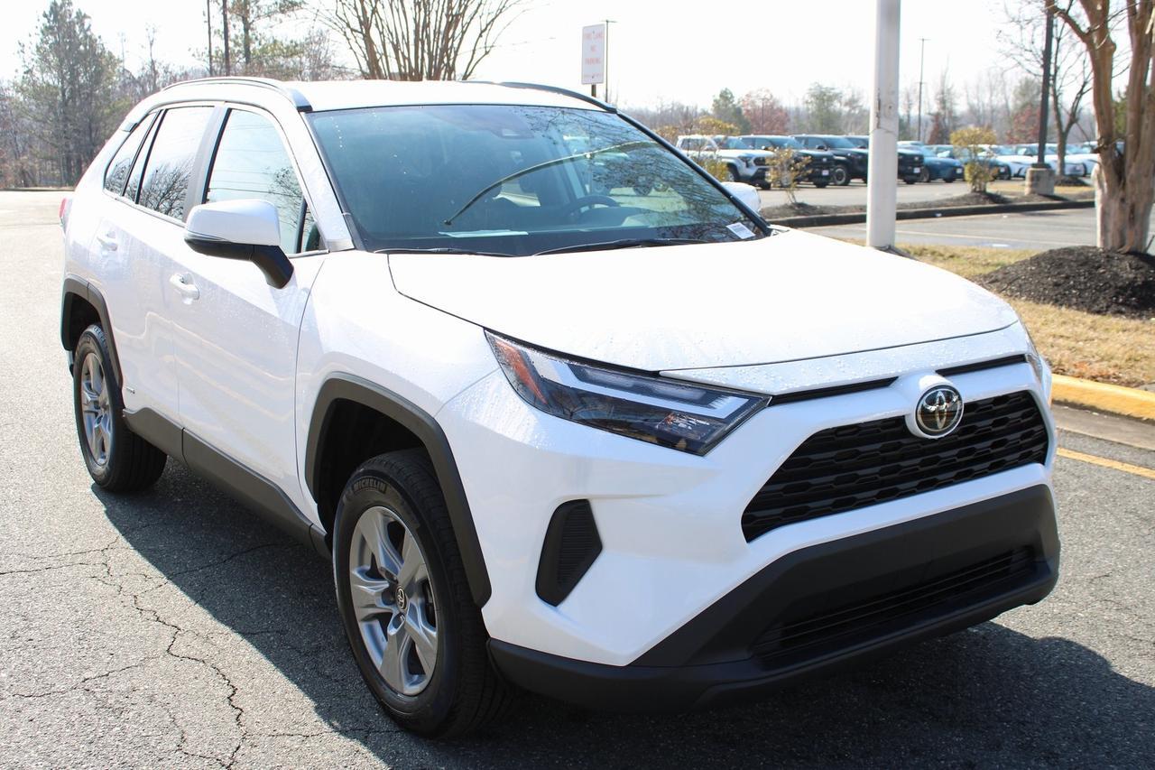 2025 Toyota RAV4 Hybrid