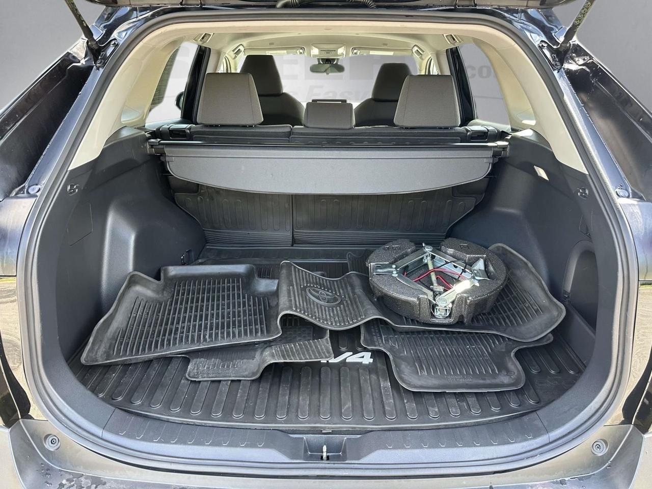 2025 Toyota RAV4 Hybrid XLE Alexandria VA