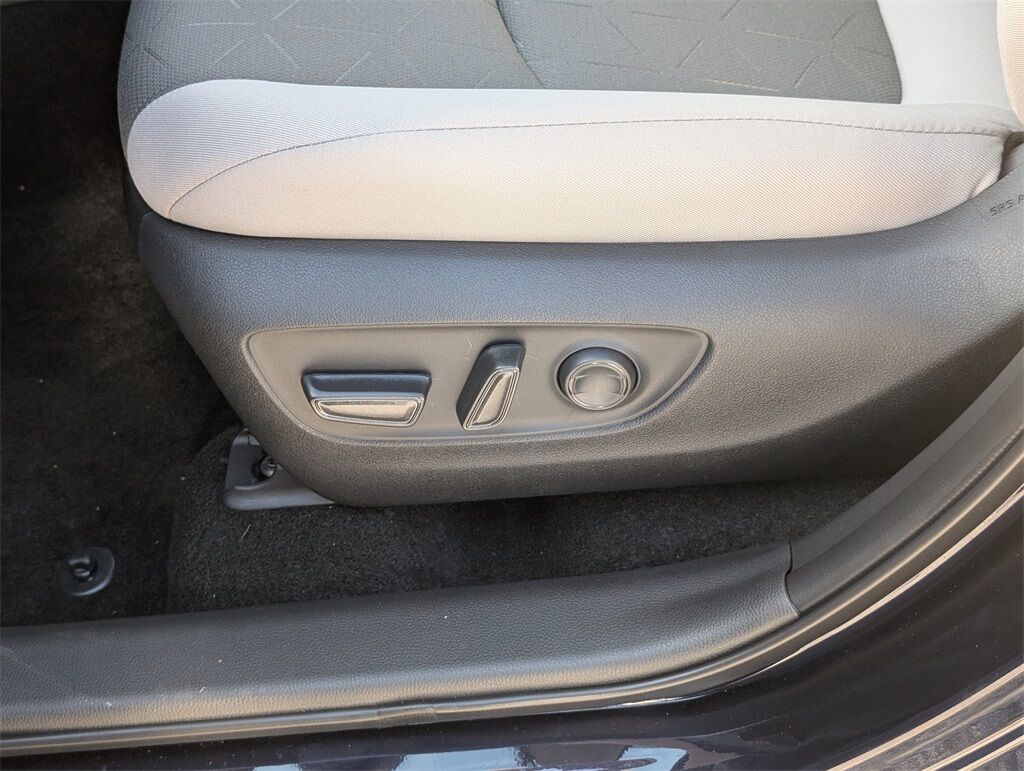 2025 Toyota RAV4 Hybrid XLE Cockeysville MD