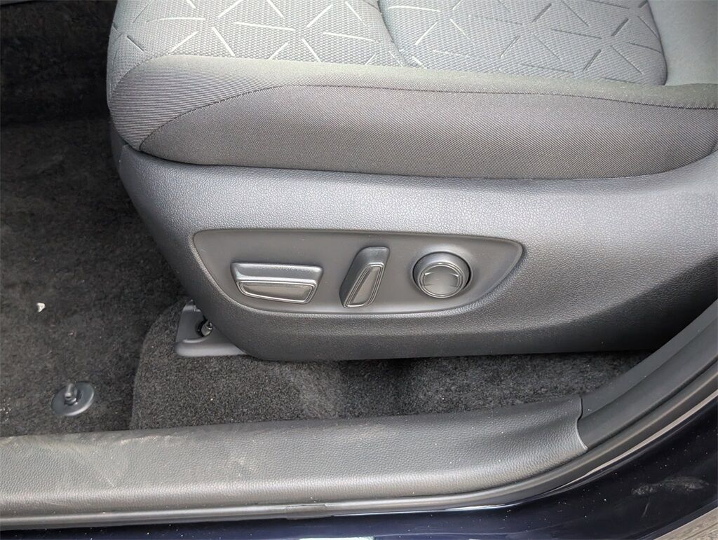 2025 Toyota RAV4 Hybrid XLE Cockeysville MD