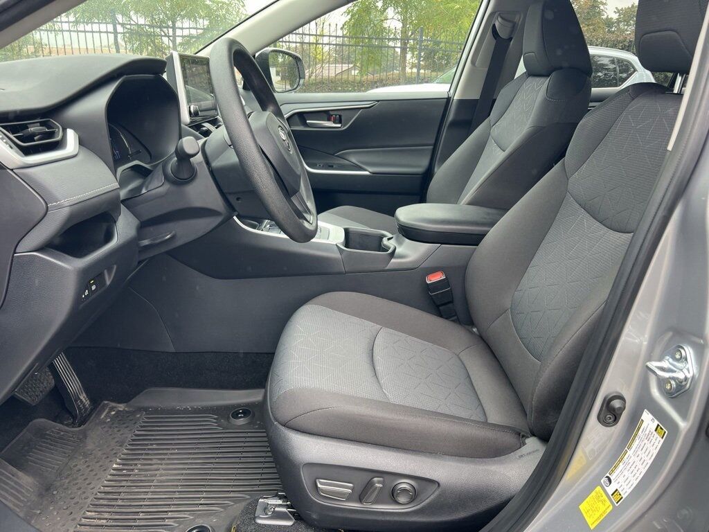 2025 Toyota RAV4 Hybrid XLE Cockeysville MD