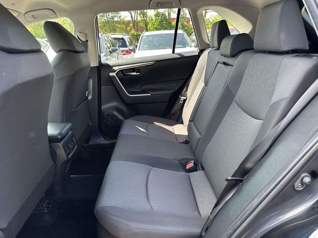 2025 Toyota RAV4 Hybrid XLE Cockeysville MD