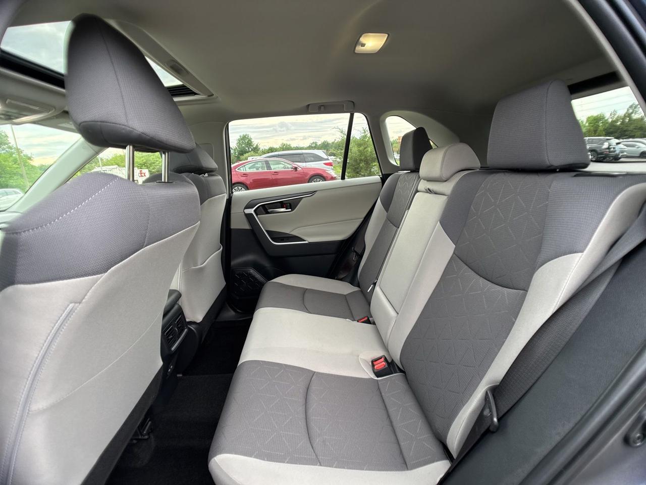 2025 Toyota RAV4 Hybrid XLE Chantilly VA