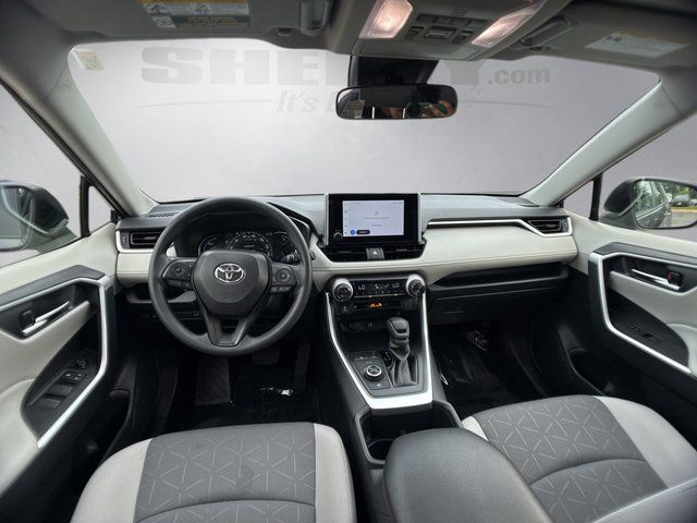 2025 Toyota RAV4 Hybrid XLE Chantilly VA