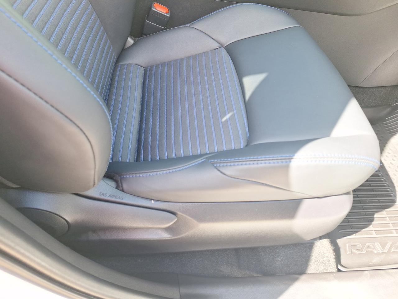 2025 Toyota RAV4 Hybrid XSE Hurst TX