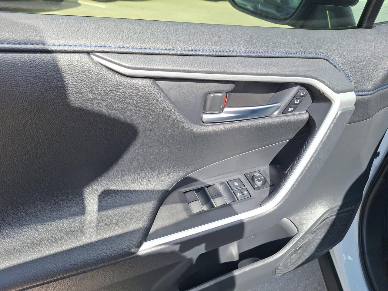 2025 Toyota RAV4 Hybrid XSE Hurst TX