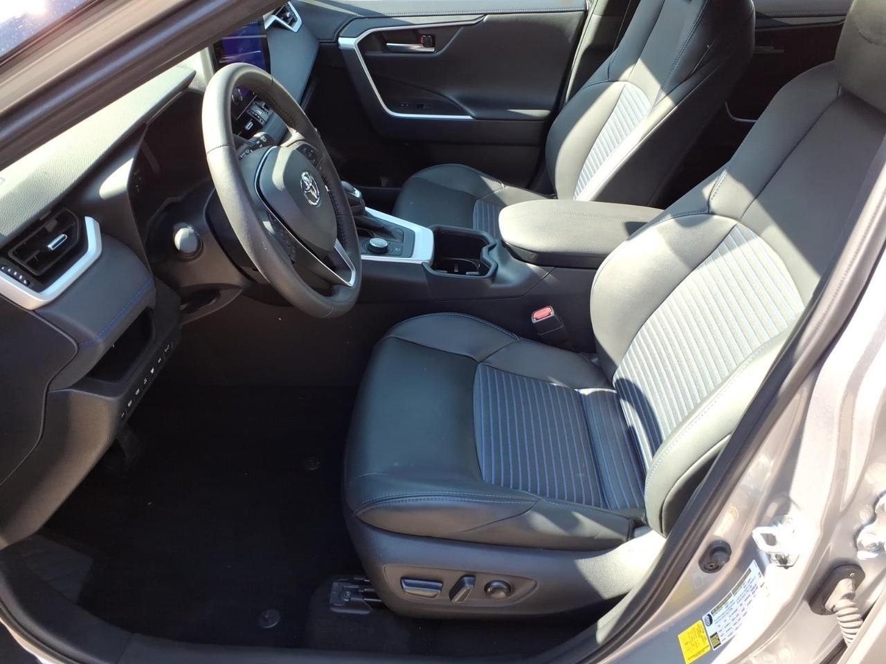 2025 Toyota RAV4 Hybrid XSE Roanoke VA