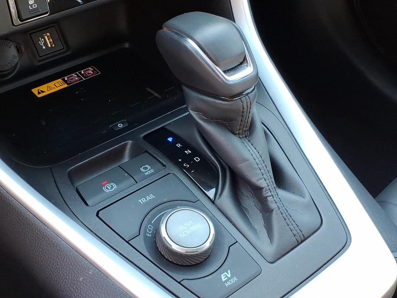 2025 Toyota RAV4 Hybrid XSE Roanoke VA