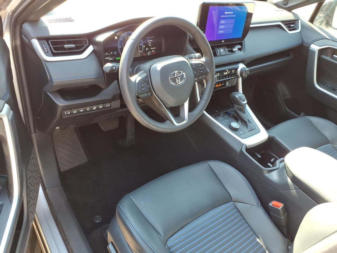 2025 Toyota RAV4 Hybrid XSE Roanoke VA