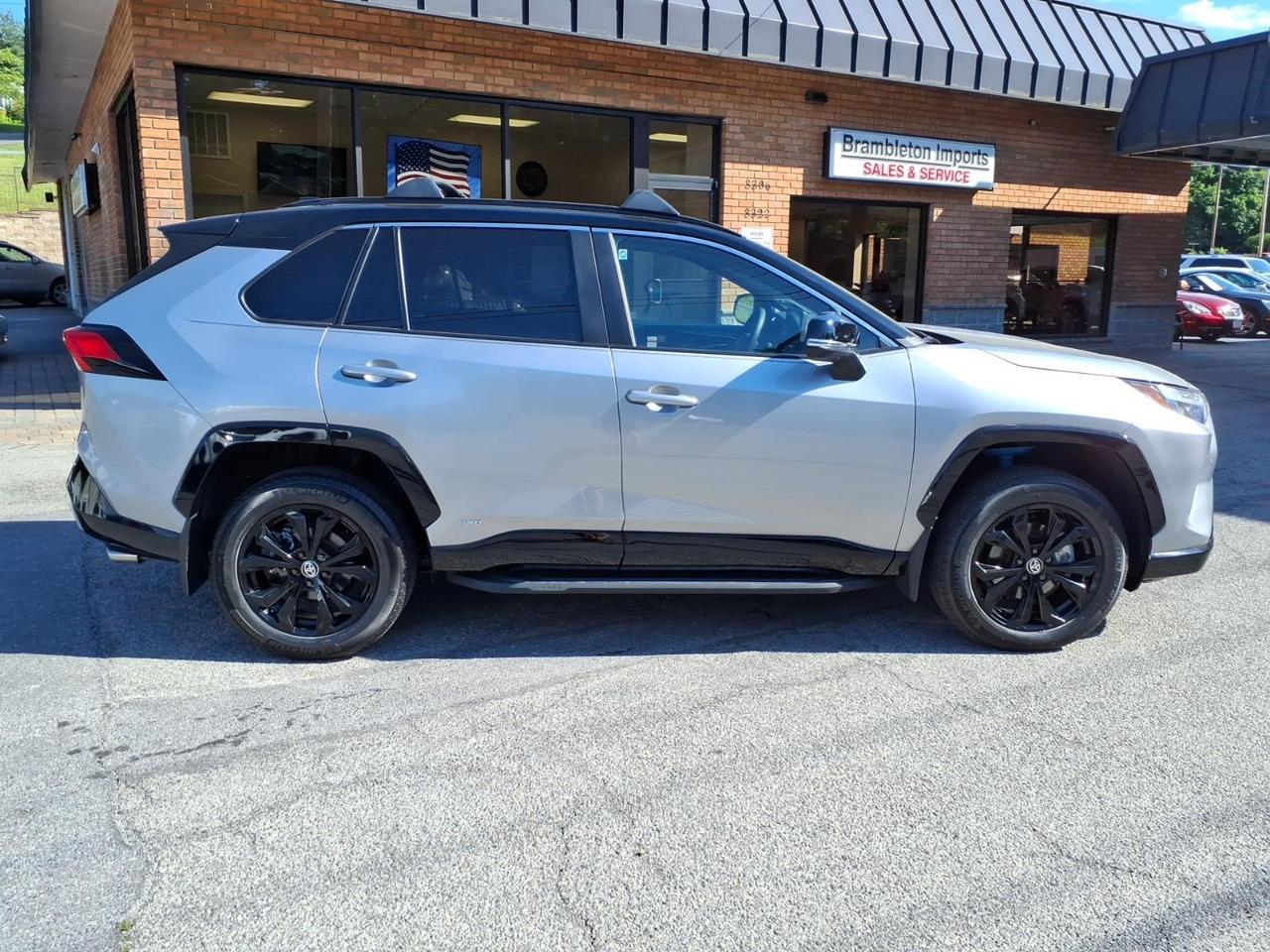 2025 Toyota RAV4 Hybrid XSE