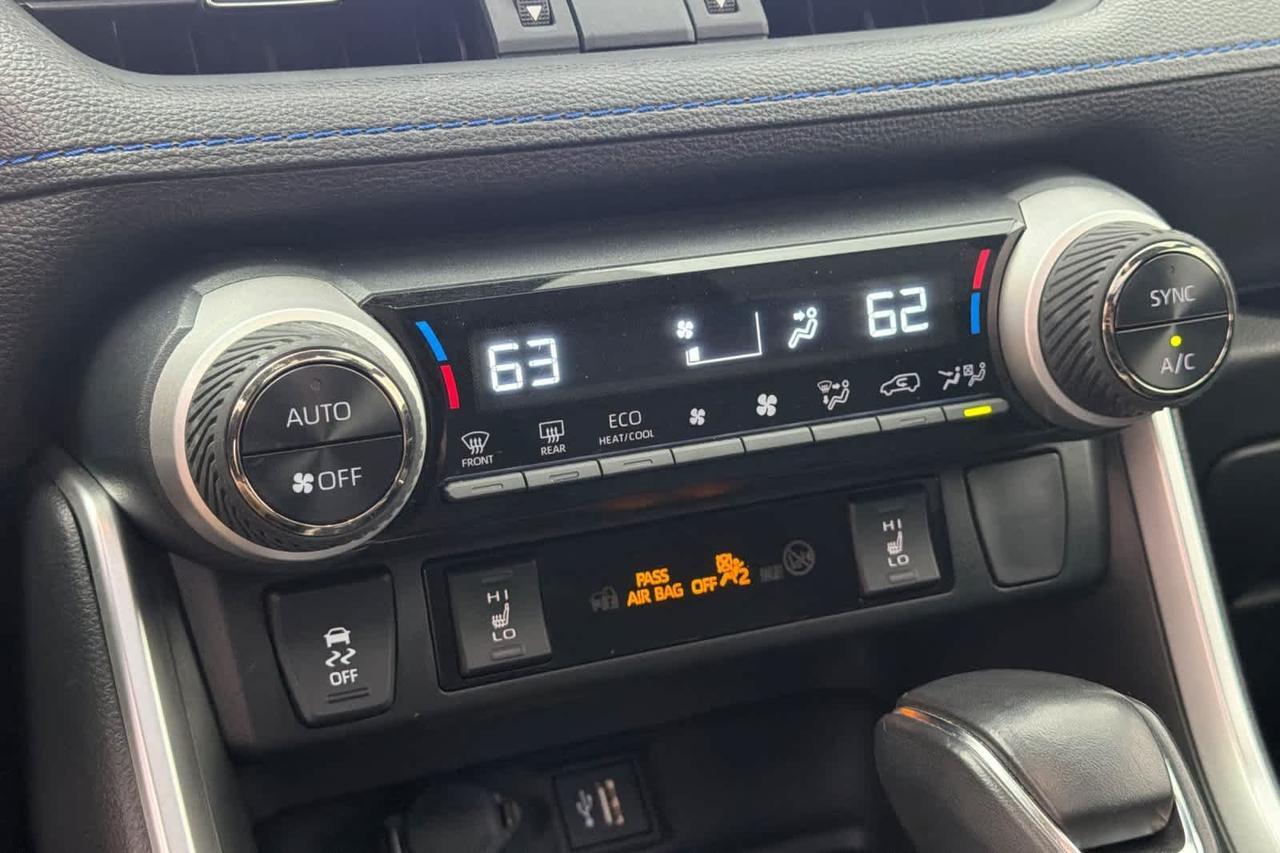 2025 Toyota RAV4 Hybrid XSE Roseville CA