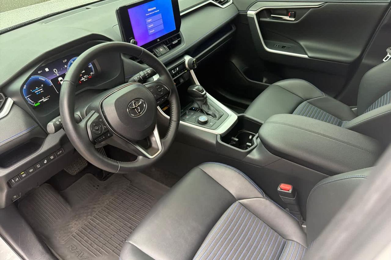 2025 Toyota RAV4 Hybrid XSE Roseville CA