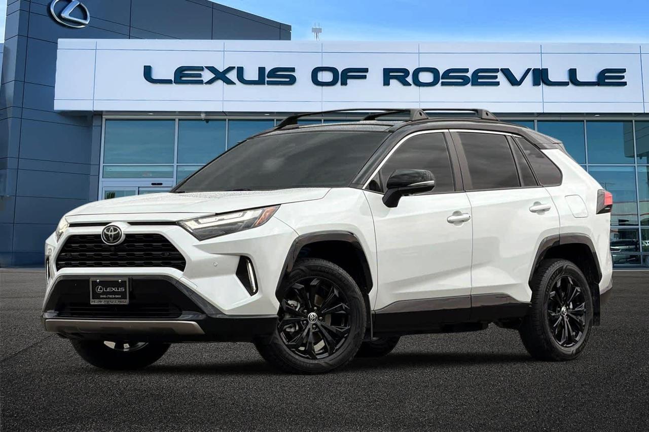 2025 Toyota RAV4 Hybrid XSE