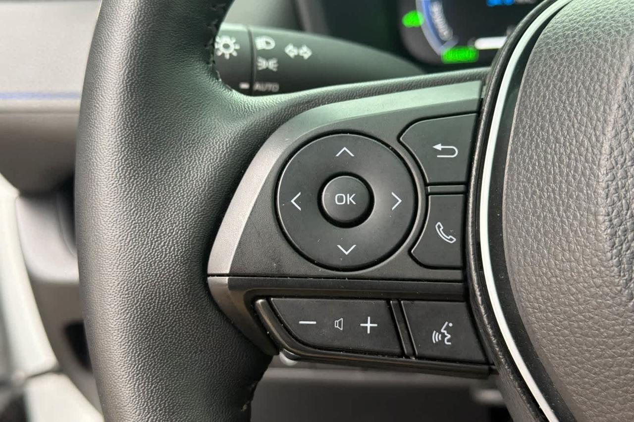 2025 Toyota RAV4 Hybrid XSE Roseville CA