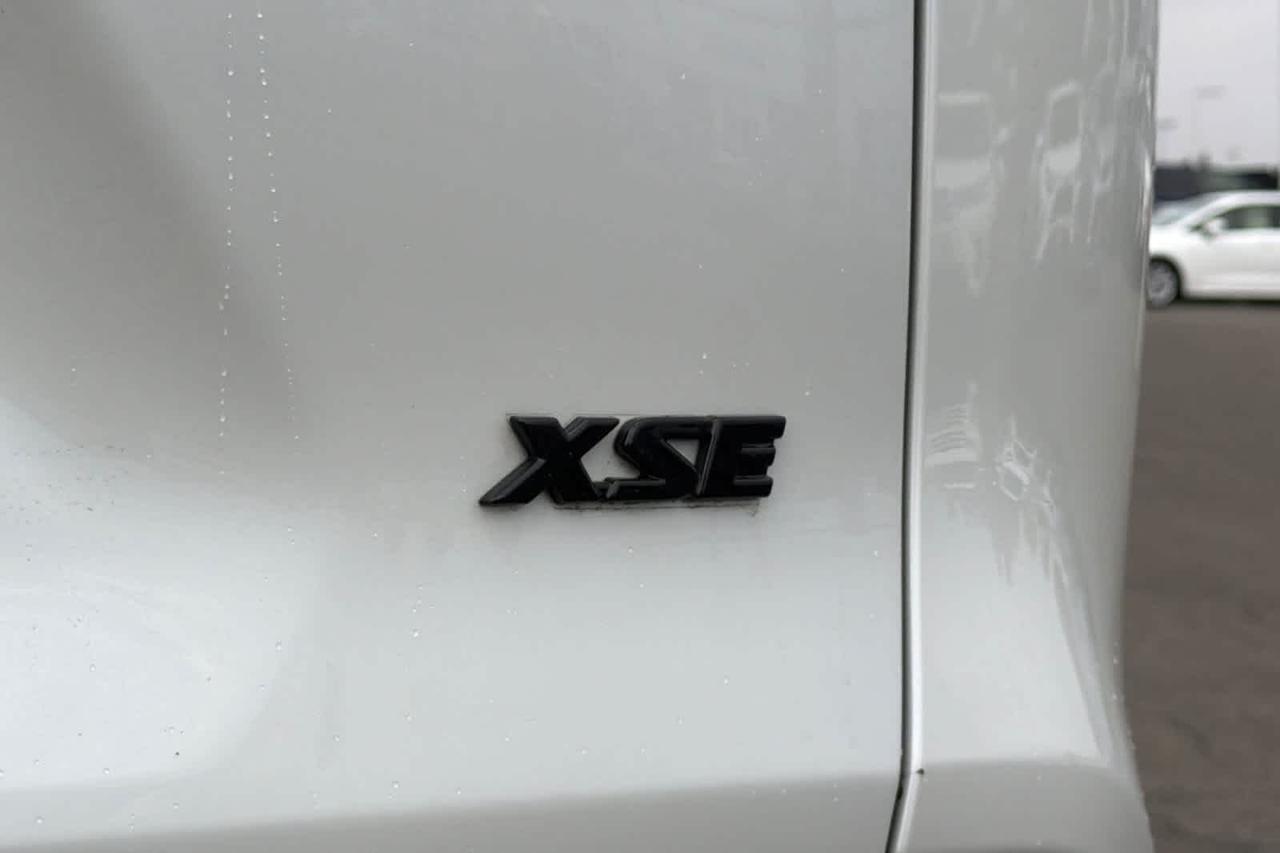 2025 Toyota RAV4 Hybrid XSE Roseville CA