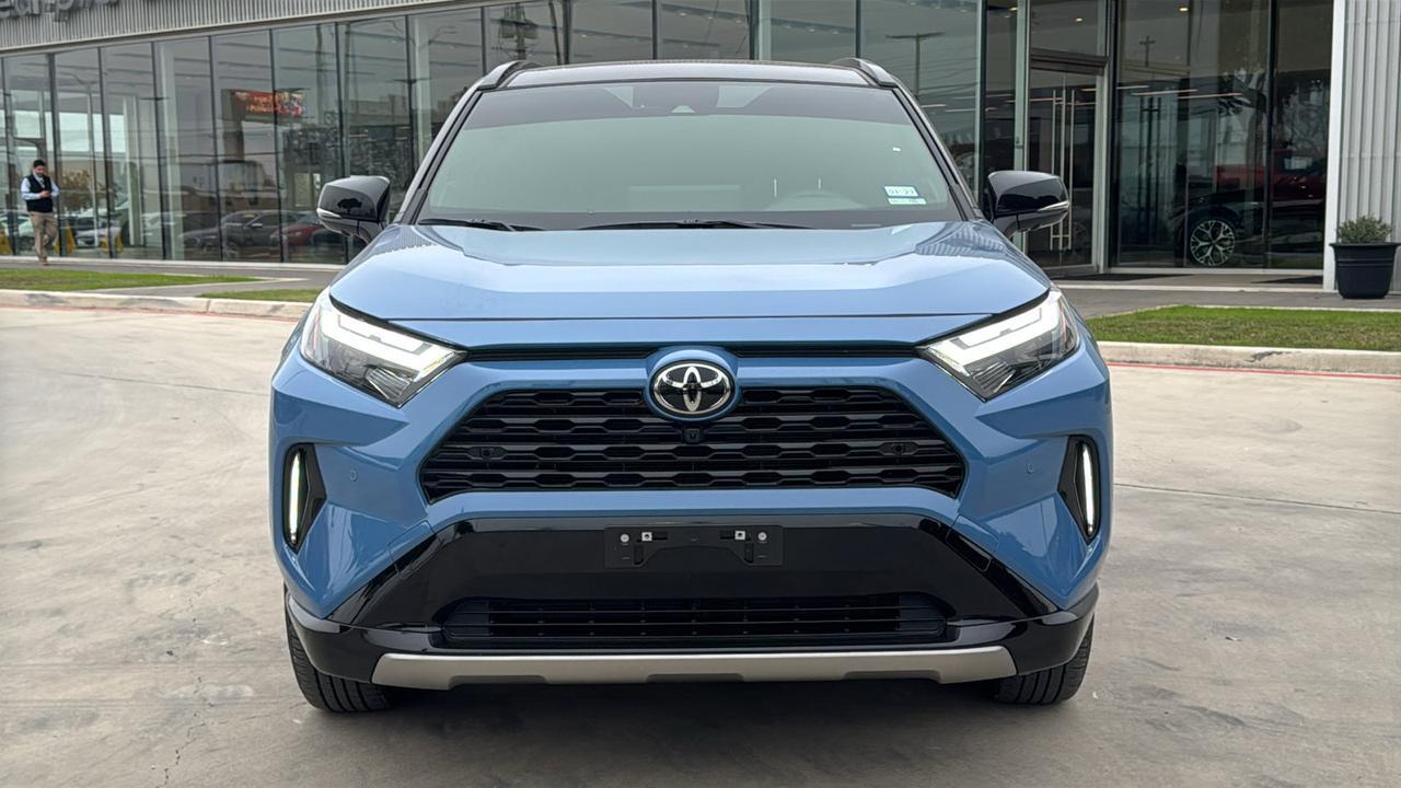 2025 Toyota RAV4 Hybrid XSE