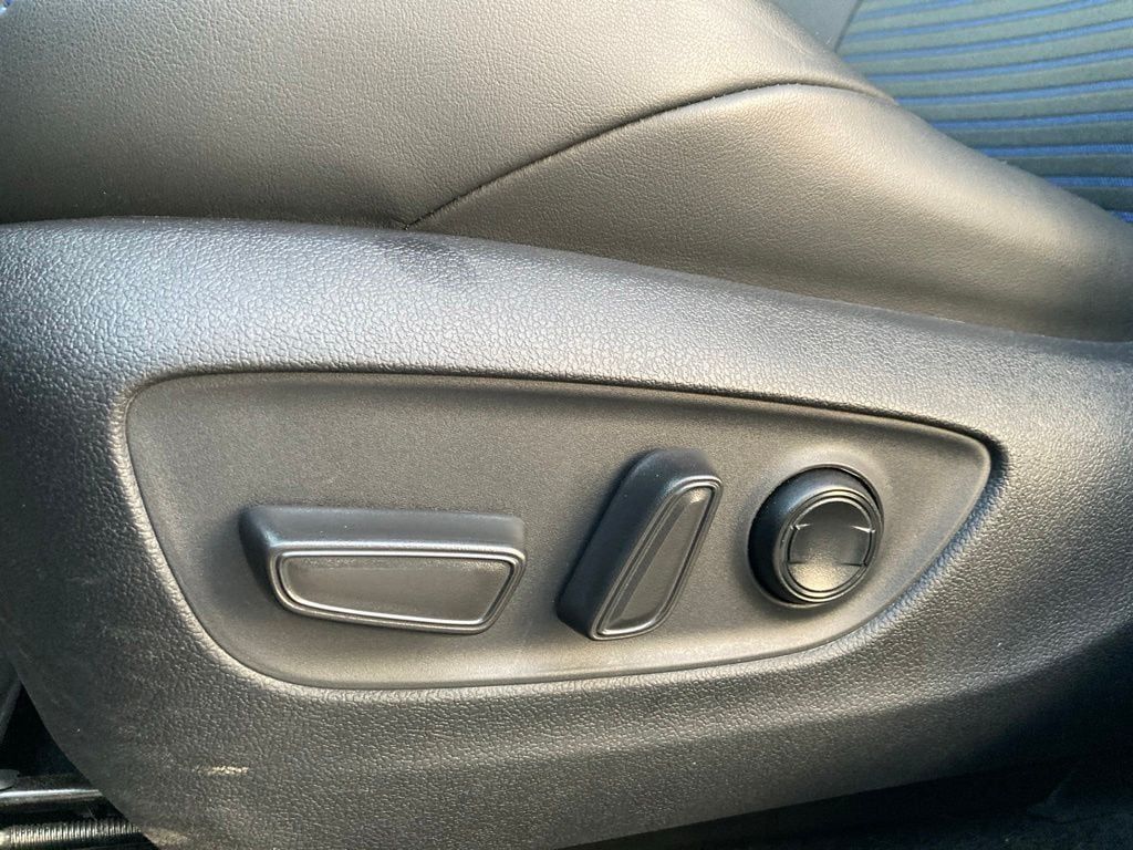 2025 Toyota RAV4 Hybrid XSE San Antonio TX