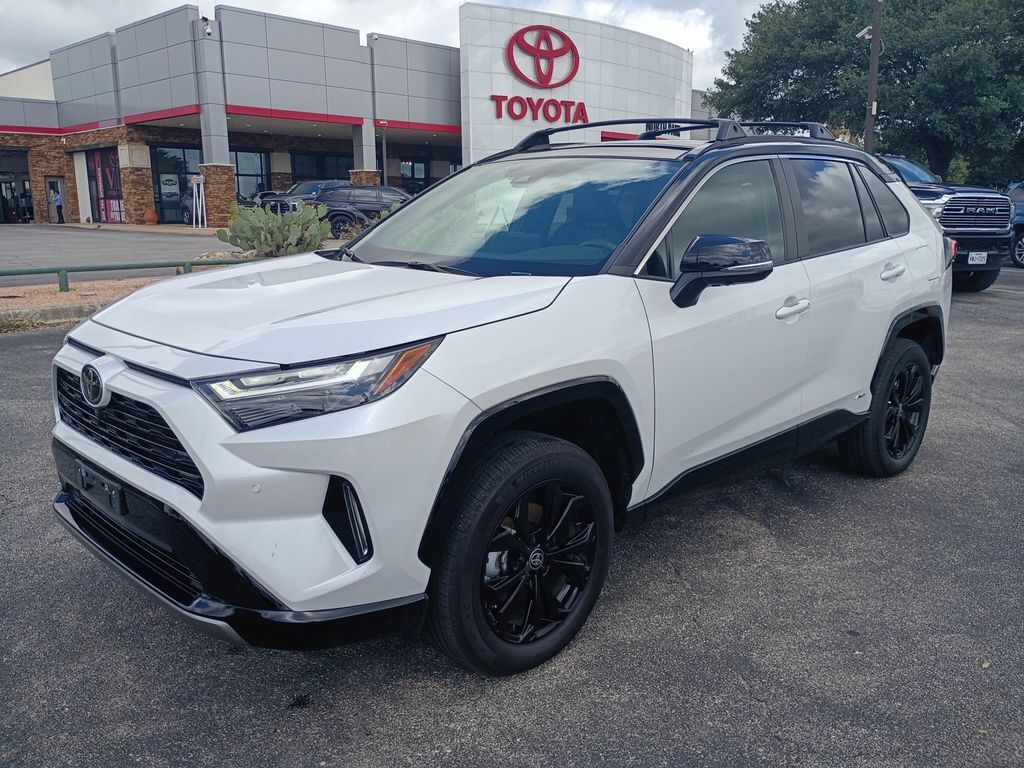 2025 Toyota RAV4 Hybrid