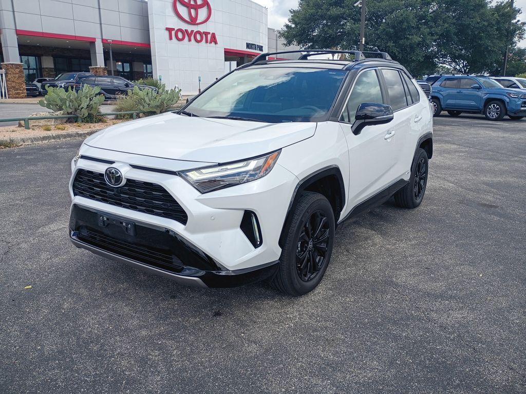 2025 Toyota RAV4 Hybrid XSE