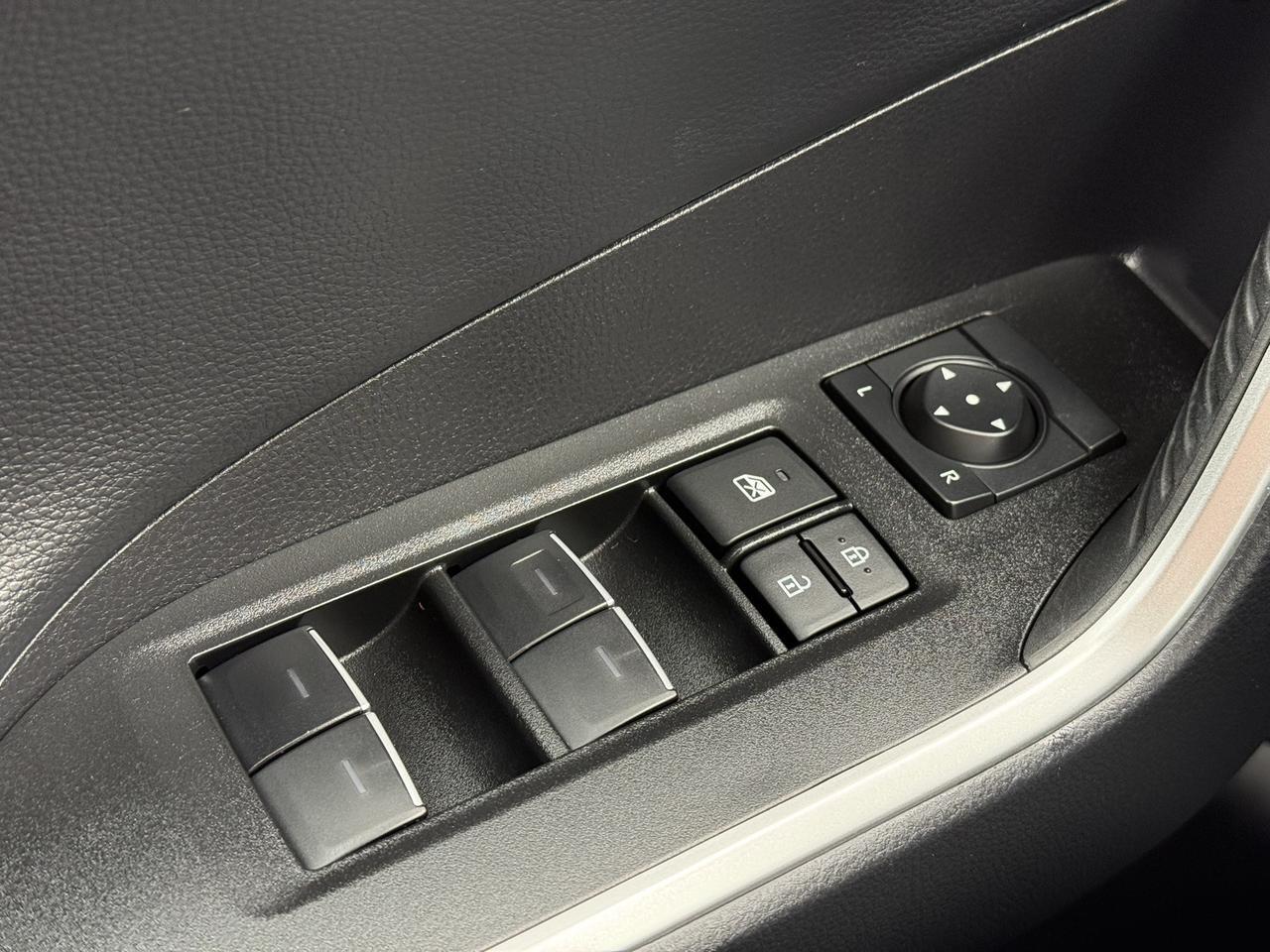 2025 Toyota RAV4 Hybrid XSE Stafford VA