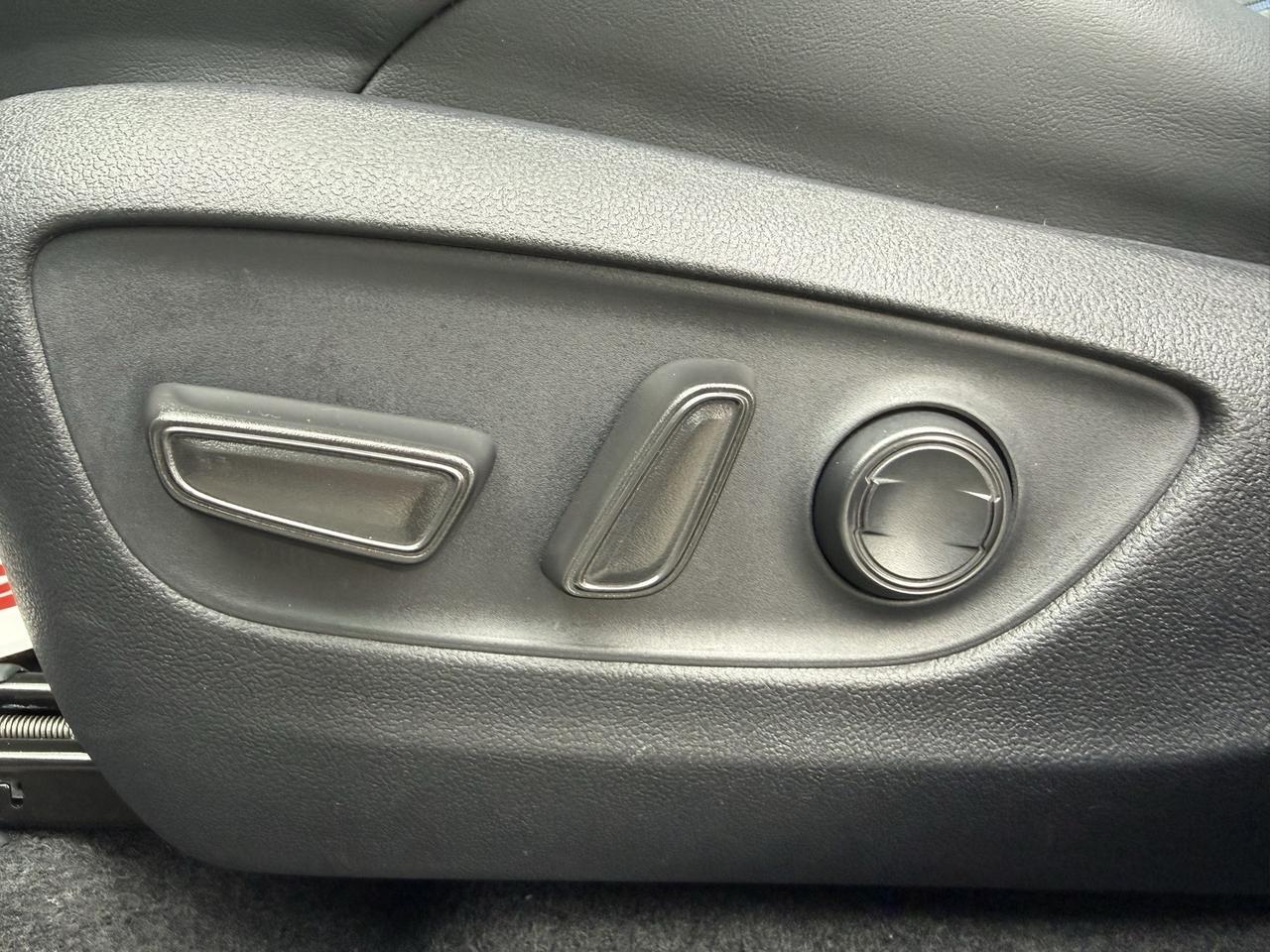 2025 Toyota RAV4 Hybrid XSE Stafford VA