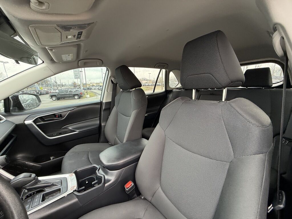 2025 Toyota RAV4 LE Crestwood KY