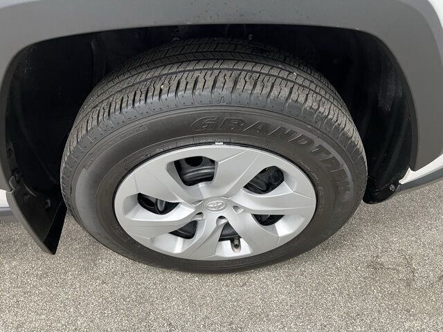 2025 Toyota RAV4 LE Highlands Ranch CO